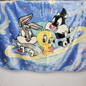 Baby Looneu Tunes Blanket Vintage